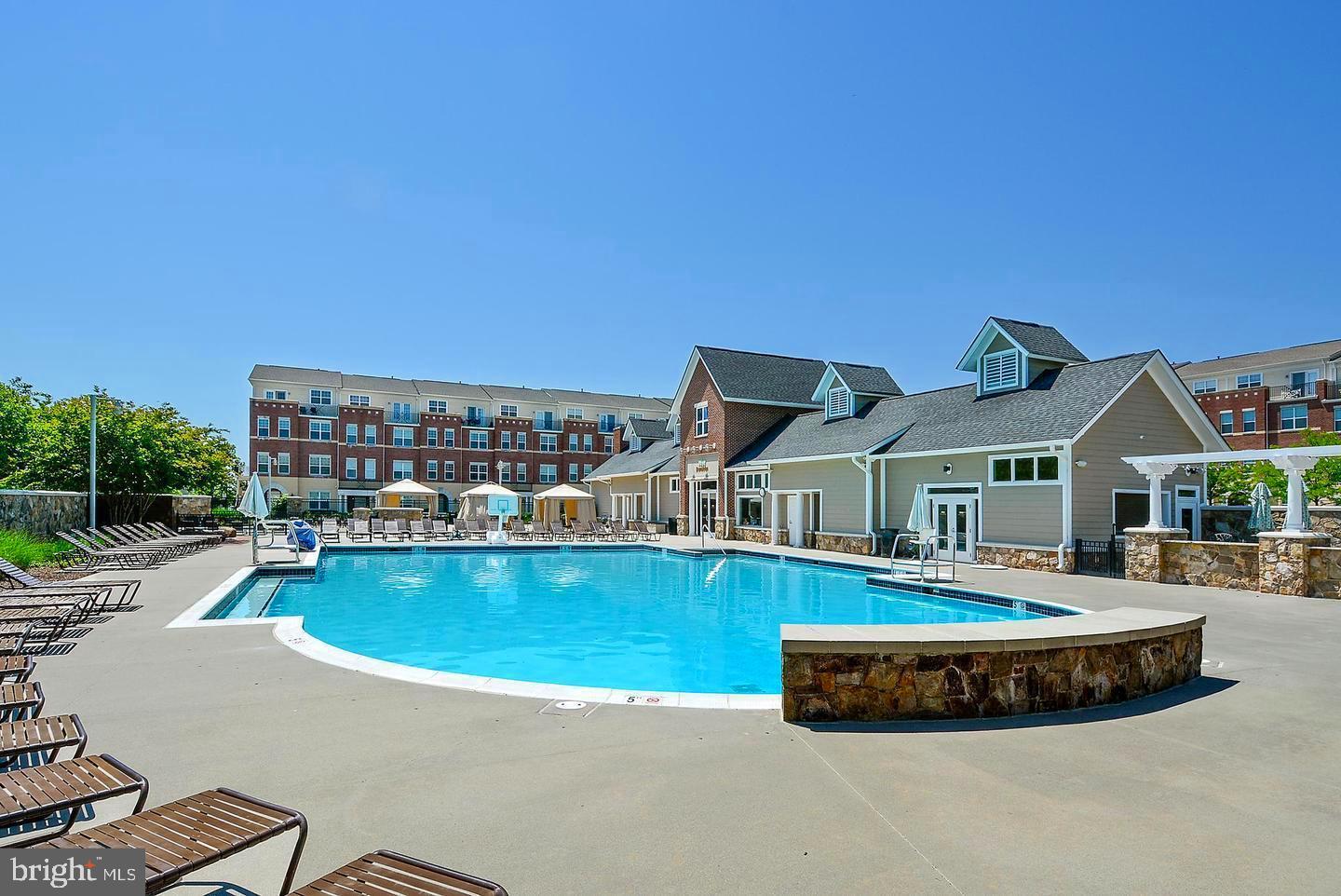 BRAMBLETON TOWN CENTER SOUTH - Residential