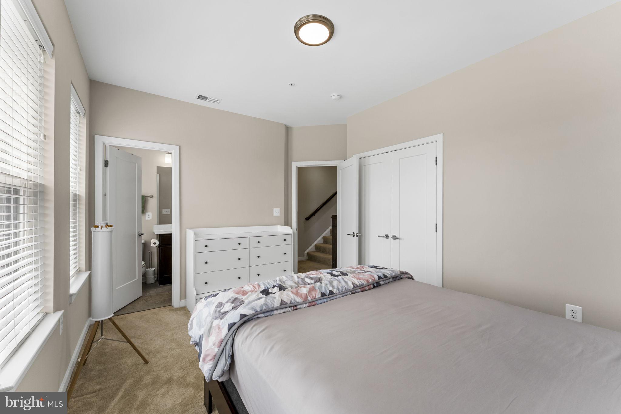 BRAMBLETON TOWN CENTER SOUTH - Residential
