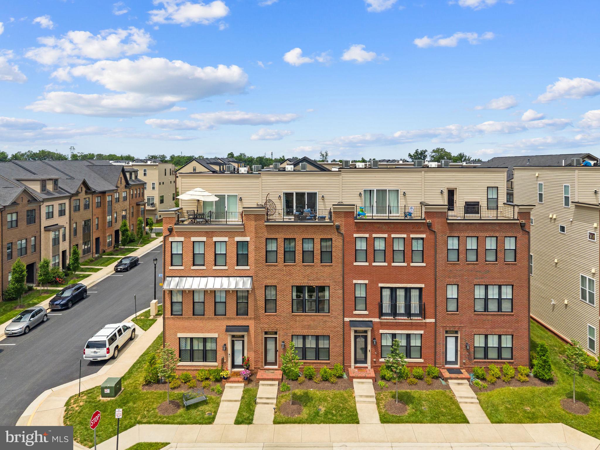 BRAMBLETON TOWN CENTER SOUTH - Residential