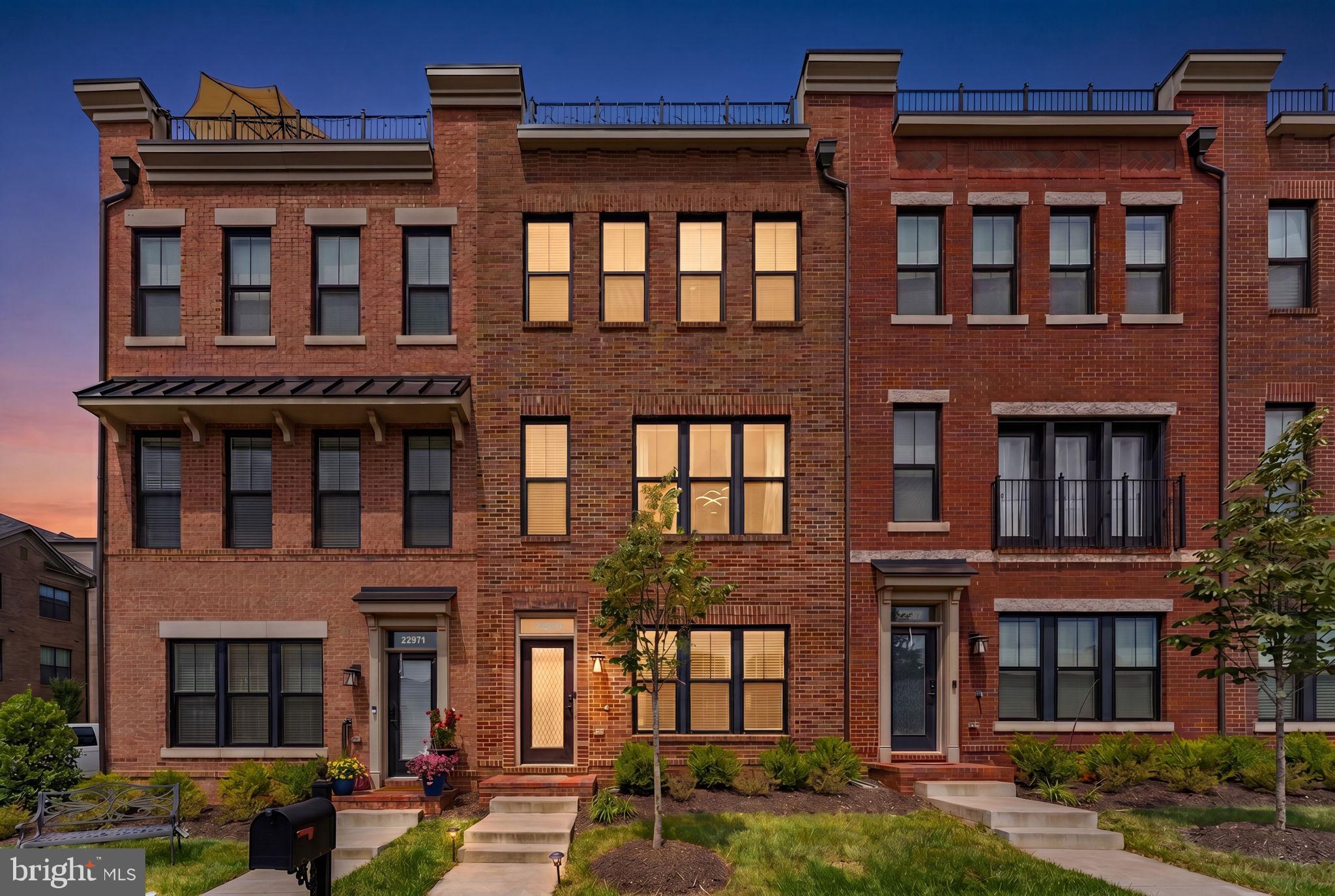 BRAMBLETON TOWN CENTER SOUTH - Residential