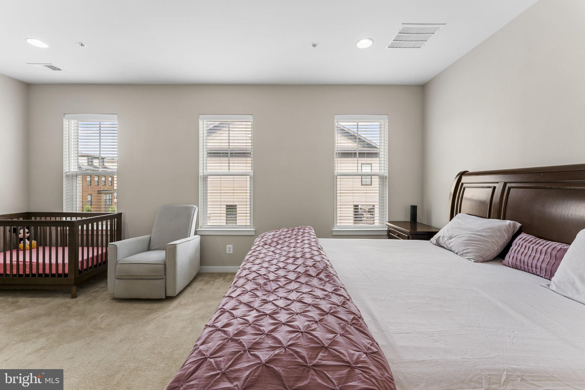 BRAMBLETON TOWN CENTER SOUTH - Residential