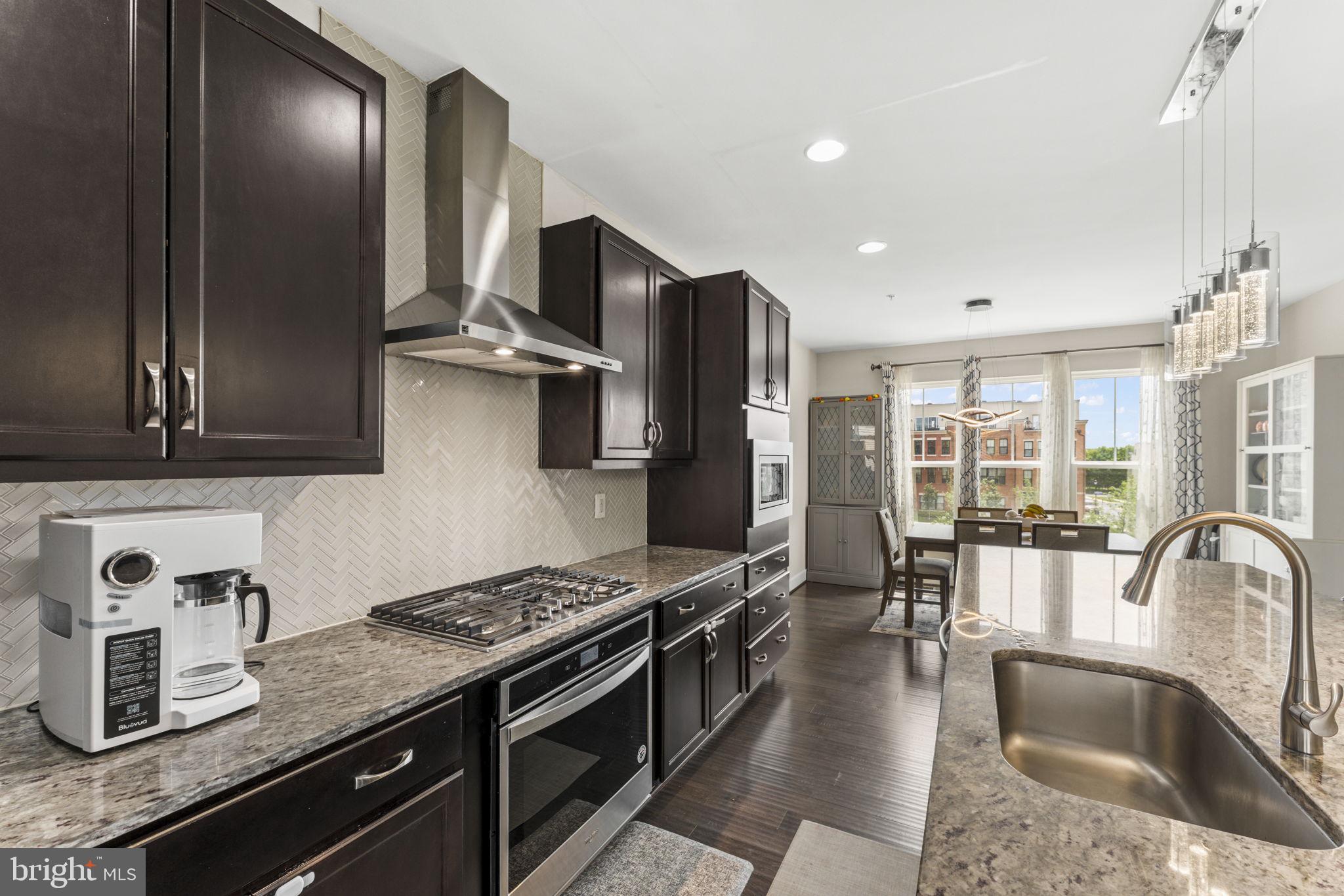 BRAMBLETON TOWN CENTER SOUTH - Residential