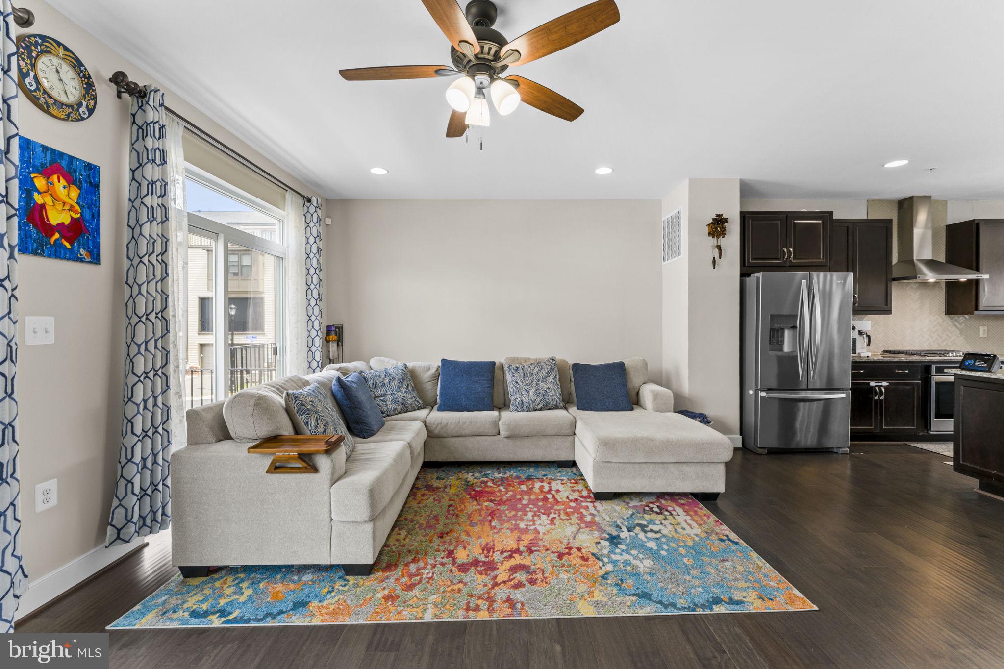 BRAMBLETON TOWN CENTER SOUTH - Residential