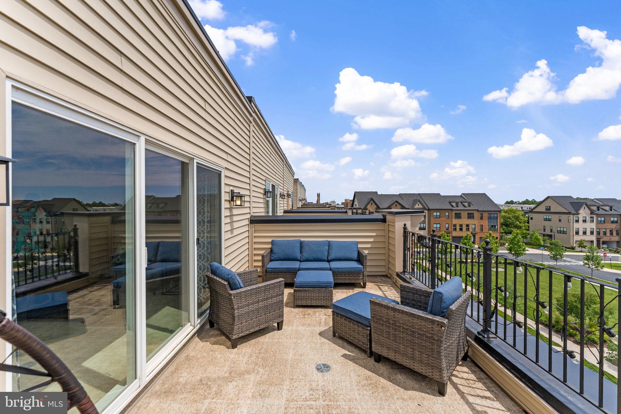 BRAMBLETON TOWN CENTER SOUTH - Residential