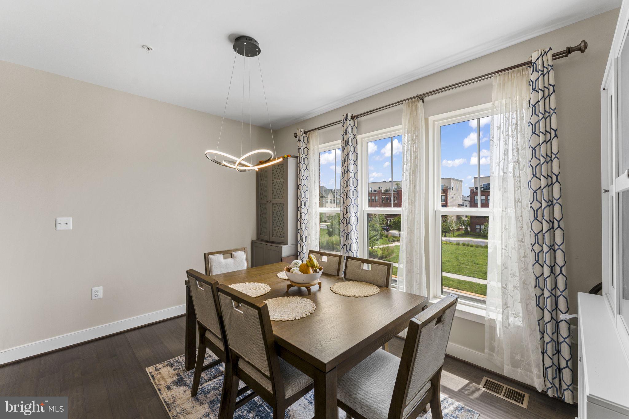 BRAMBLETON TOWN CENTER SOUTH - Residential