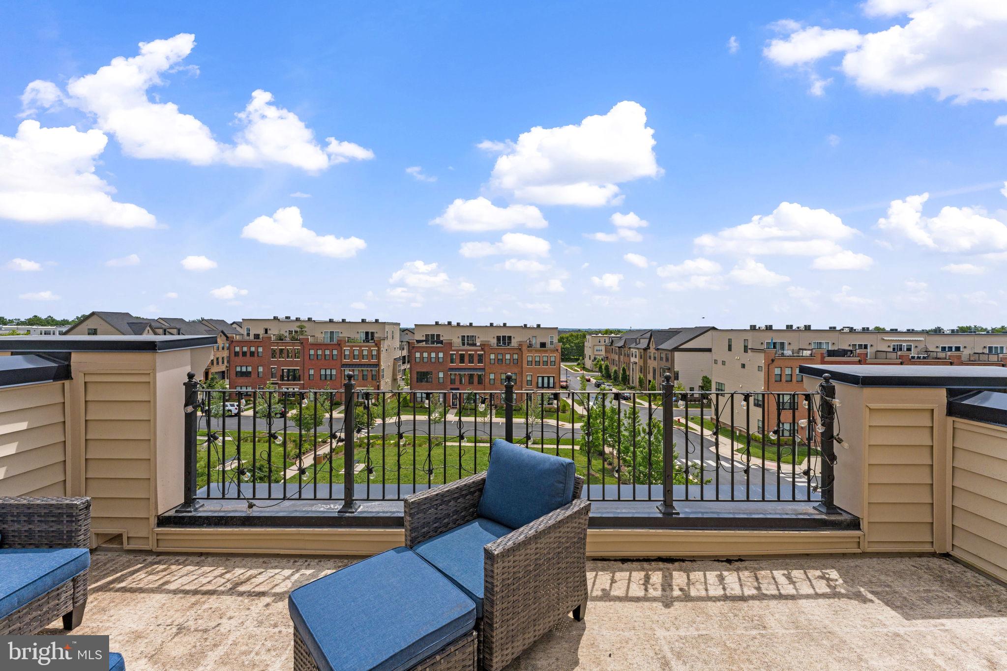 BRAMBLETON TOWN CENTER SOUTH - Residential