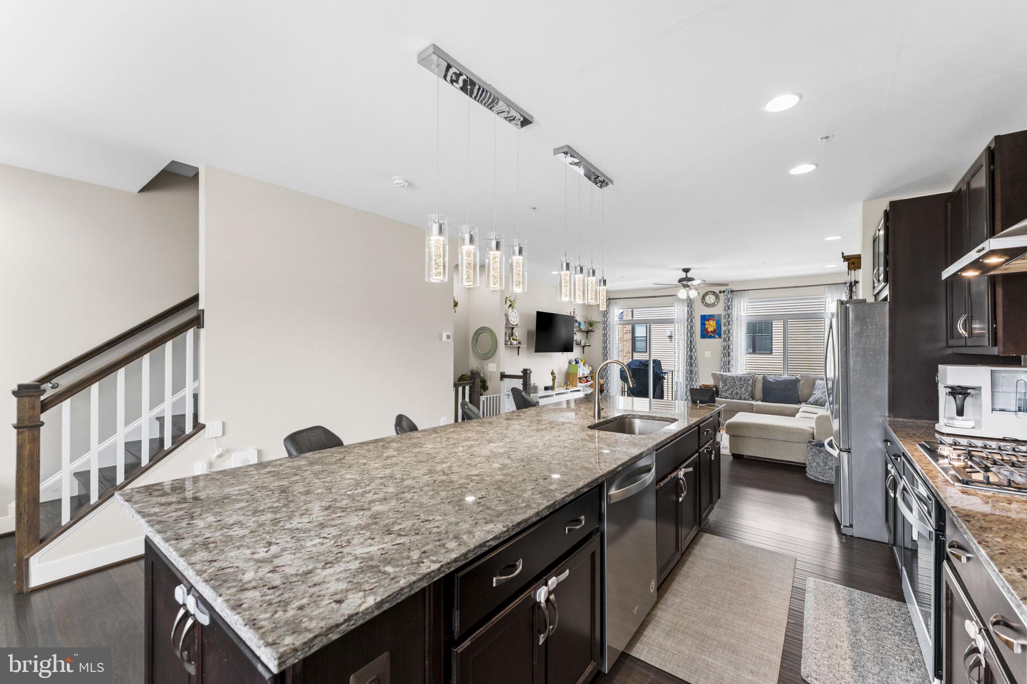 BRAMBLETON TOWN CENTER SOUTH - Residential