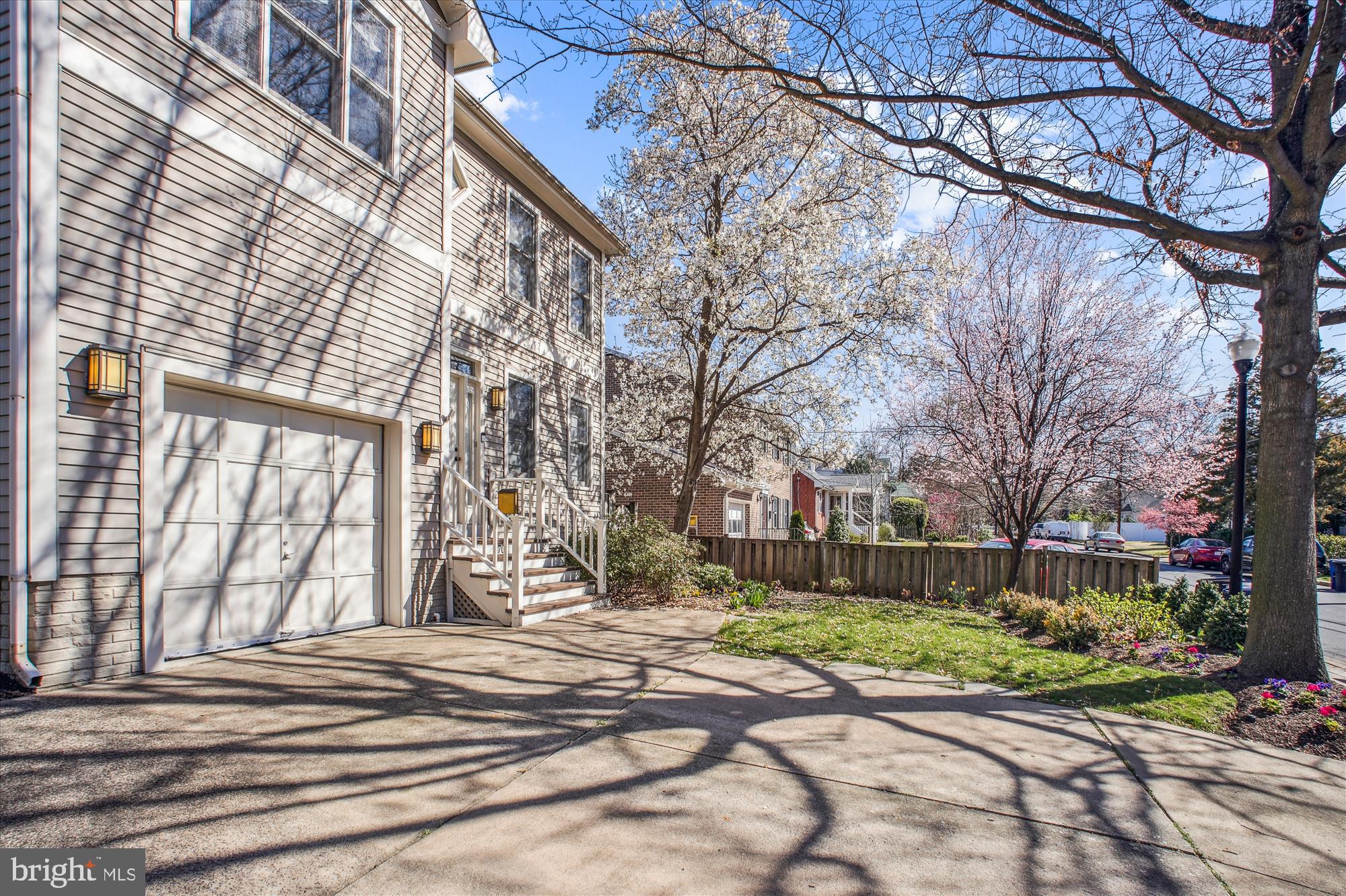 BARCROFT - Residential