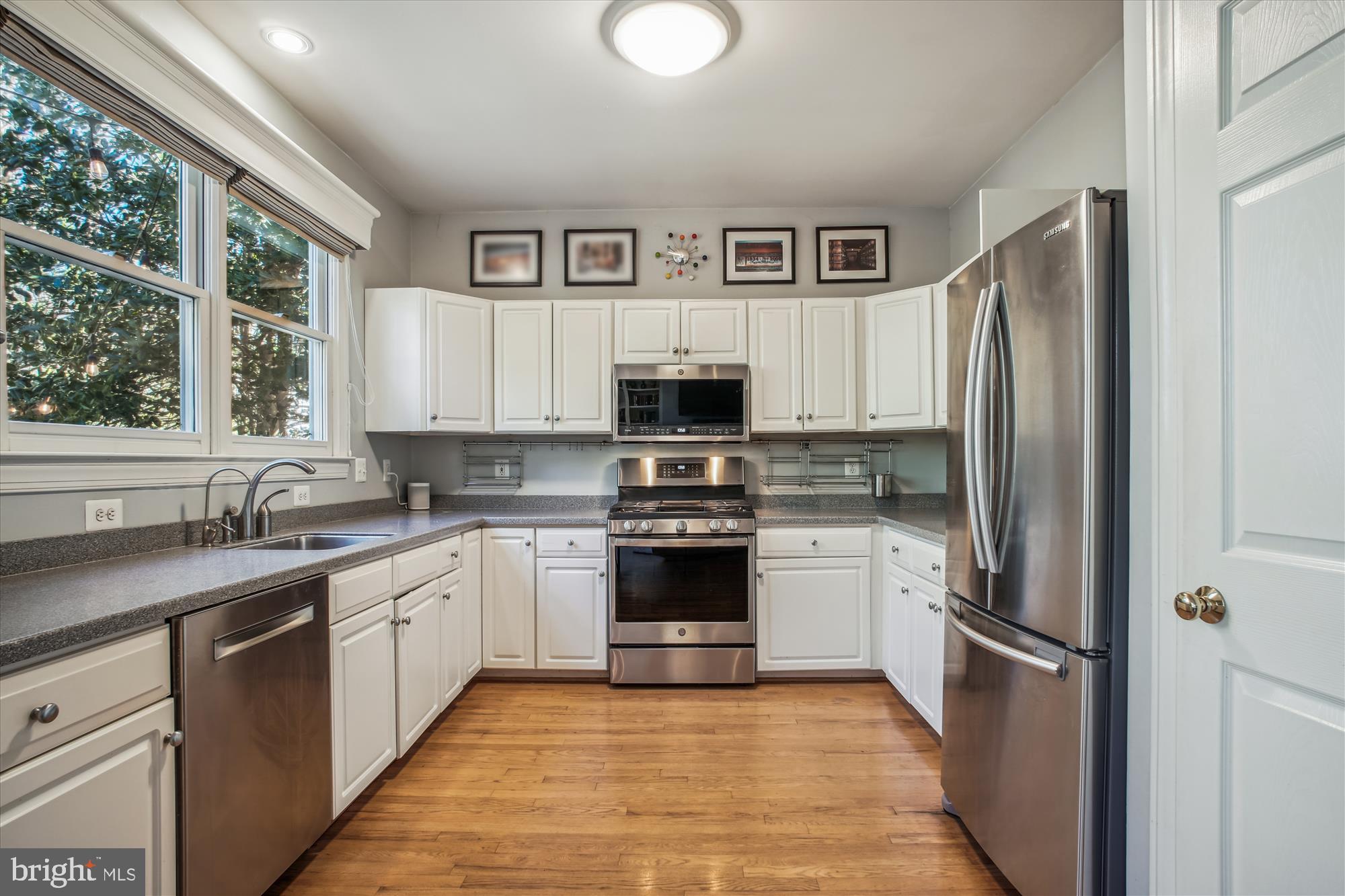 BARCROFT - Residential