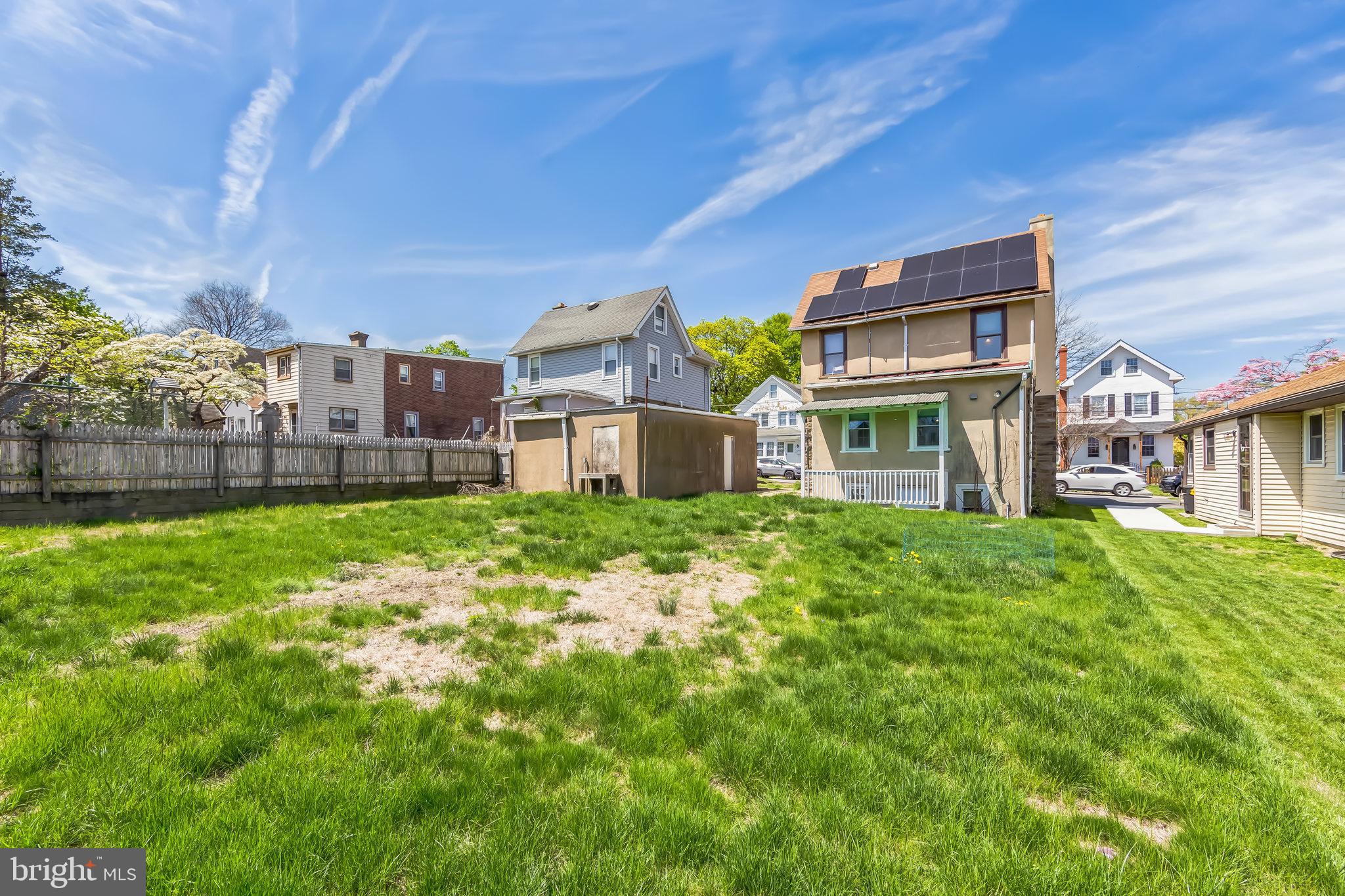GLENSIDE - Residential