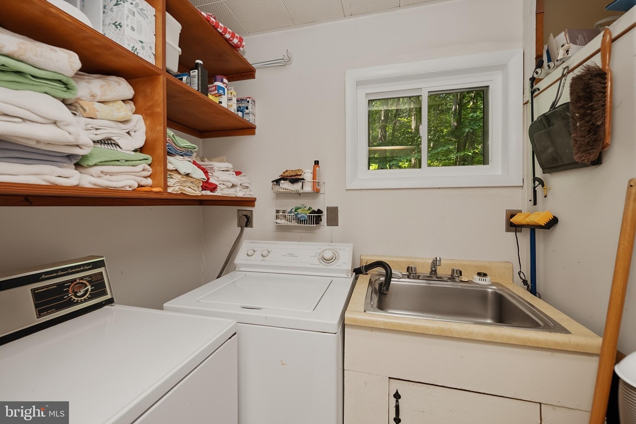 HEMLOCK ACRES - Residential