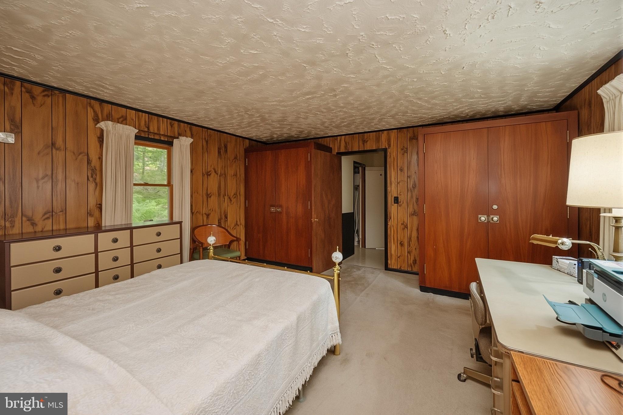 HEMLOCK ACRES - Residential