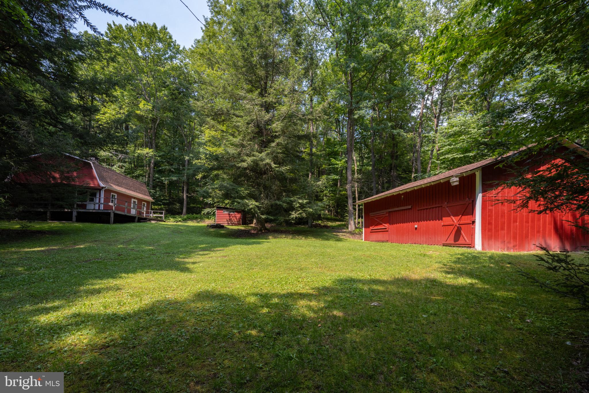 HEMLOCK ACRES - Residential