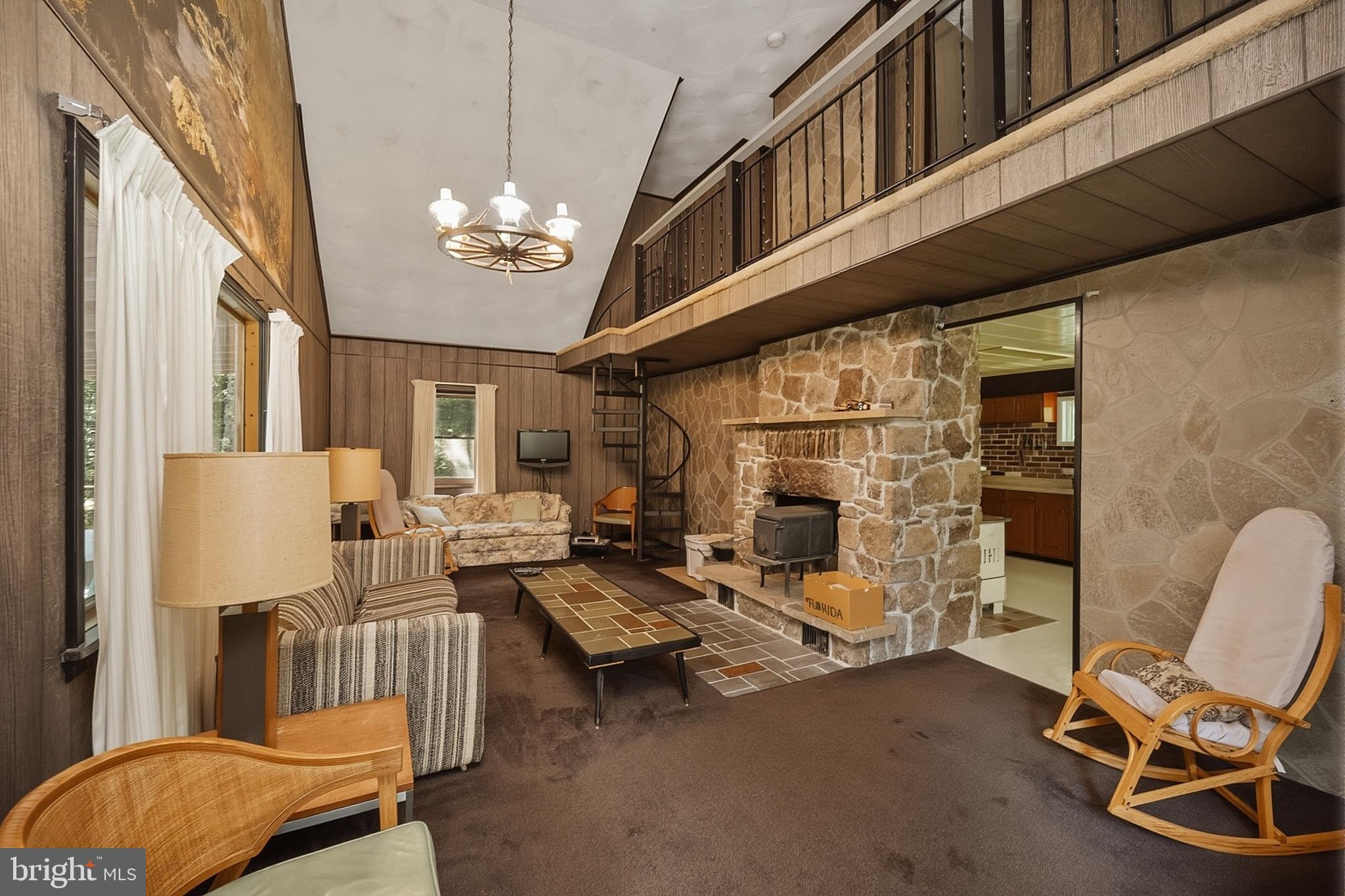 HEMLOCK ACRES - Residential