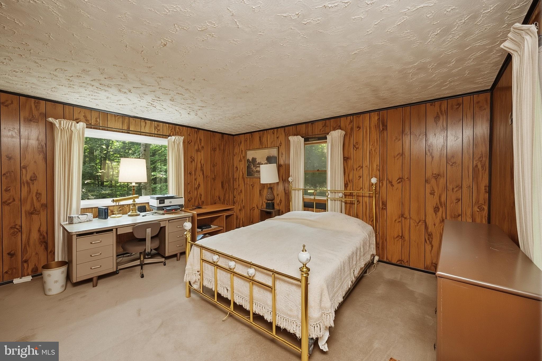 HEMLOCK ACRES - Residential