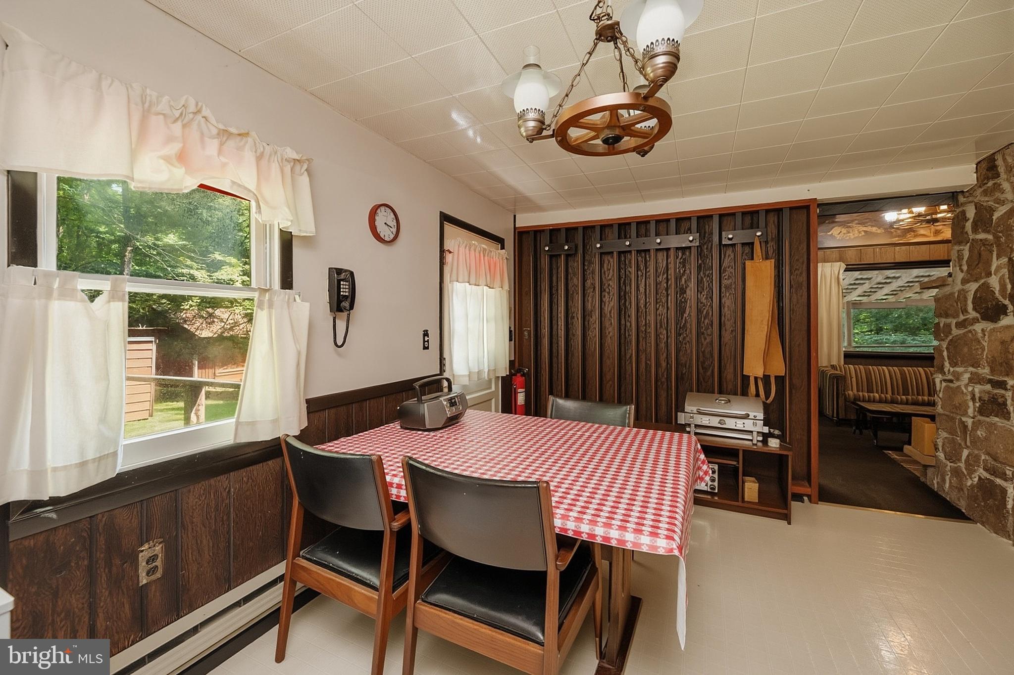 HEMLOCK ACRES - Residential