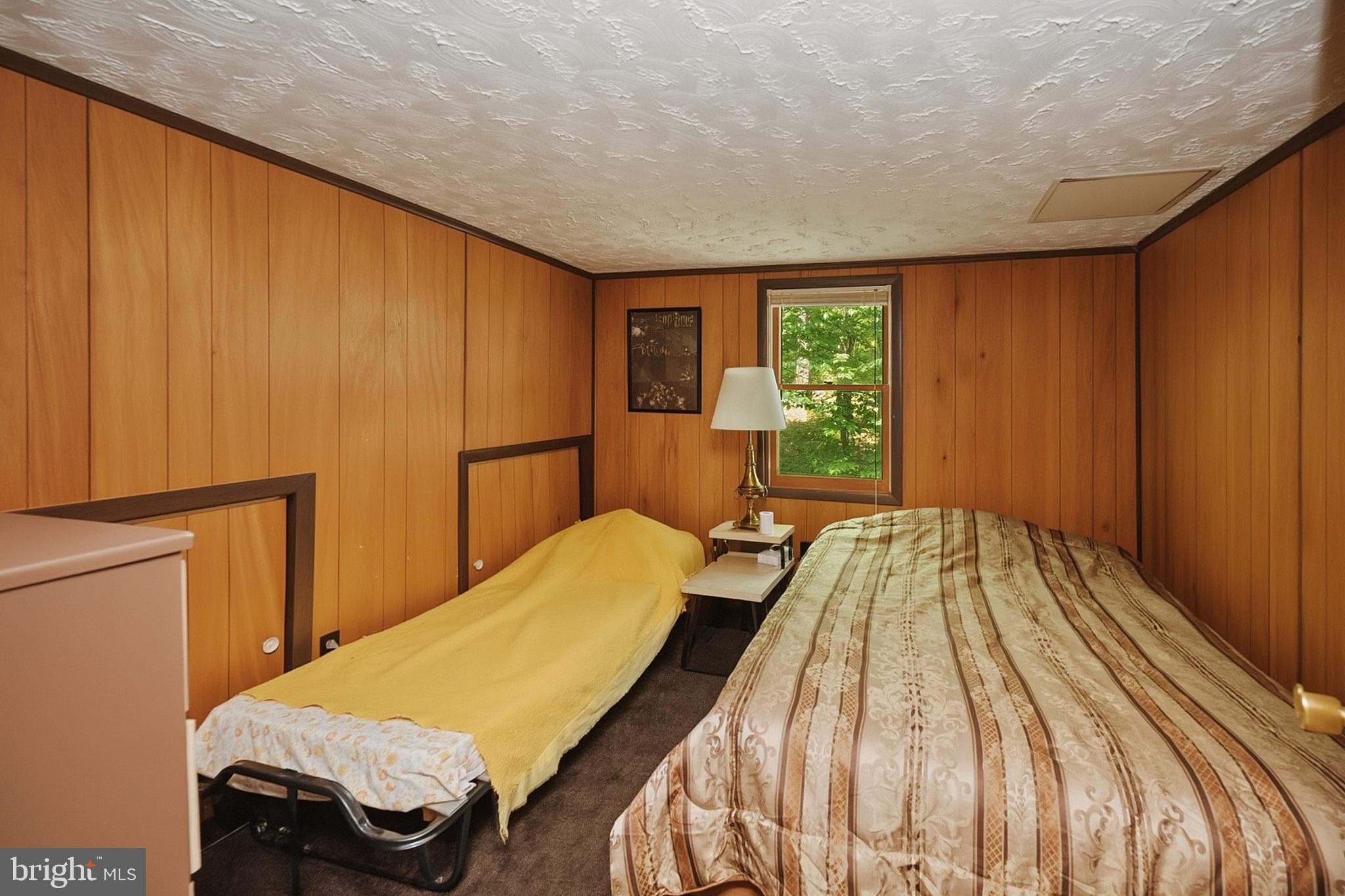 HEMLOCK ACRES - Residential