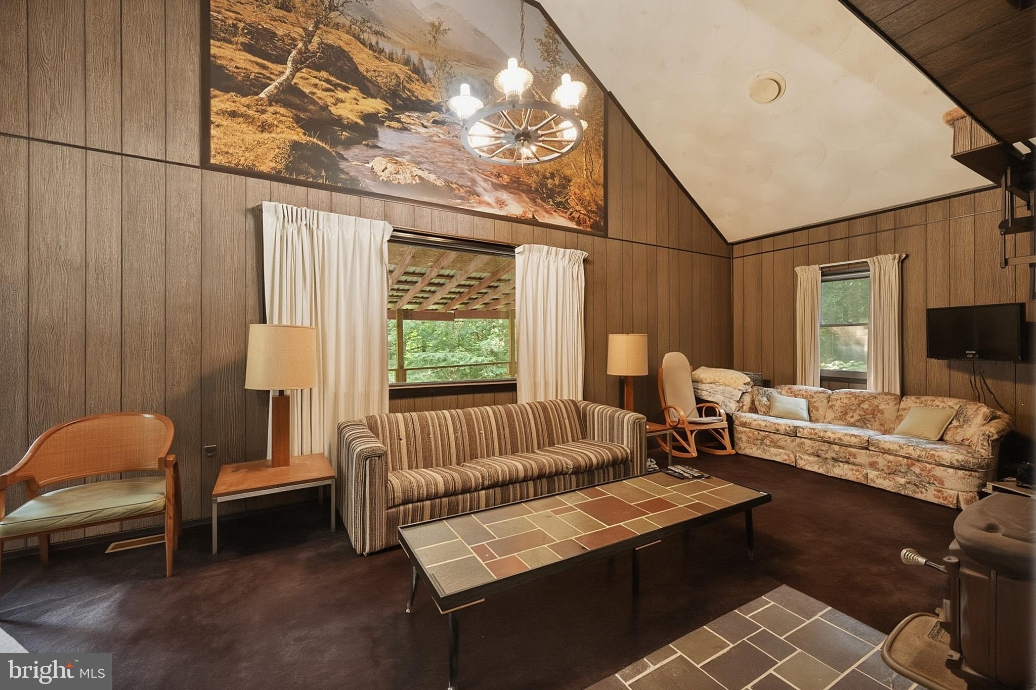 HEMLOCK ACRES - Residential