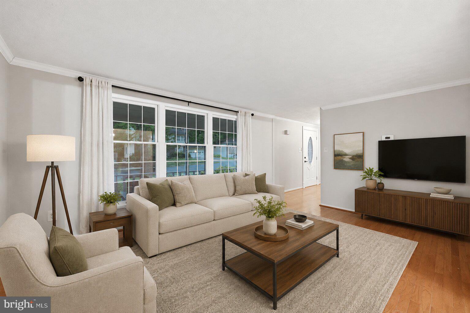 COUNTRY CLUB LAKE - Residential