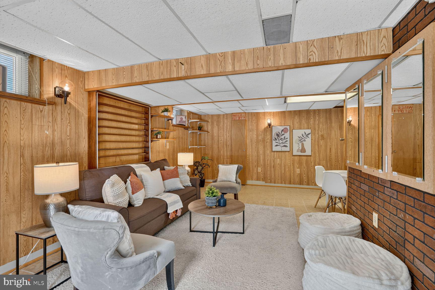 THE WOODLANDS - Residential