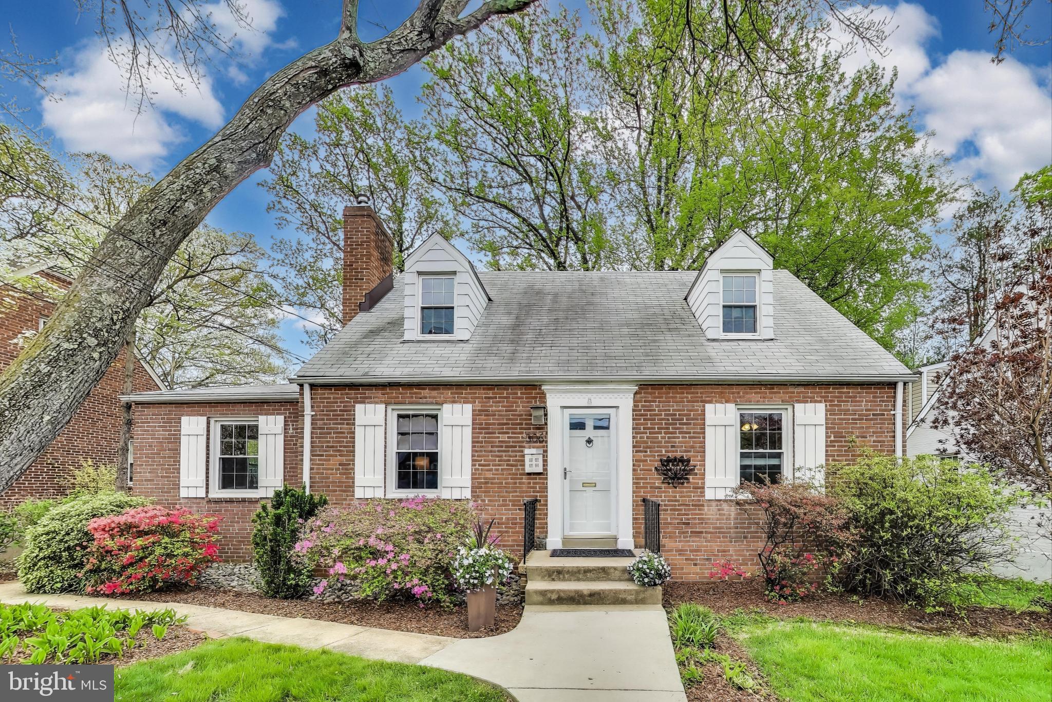 NORTHWOOD VILLAGE - Residential