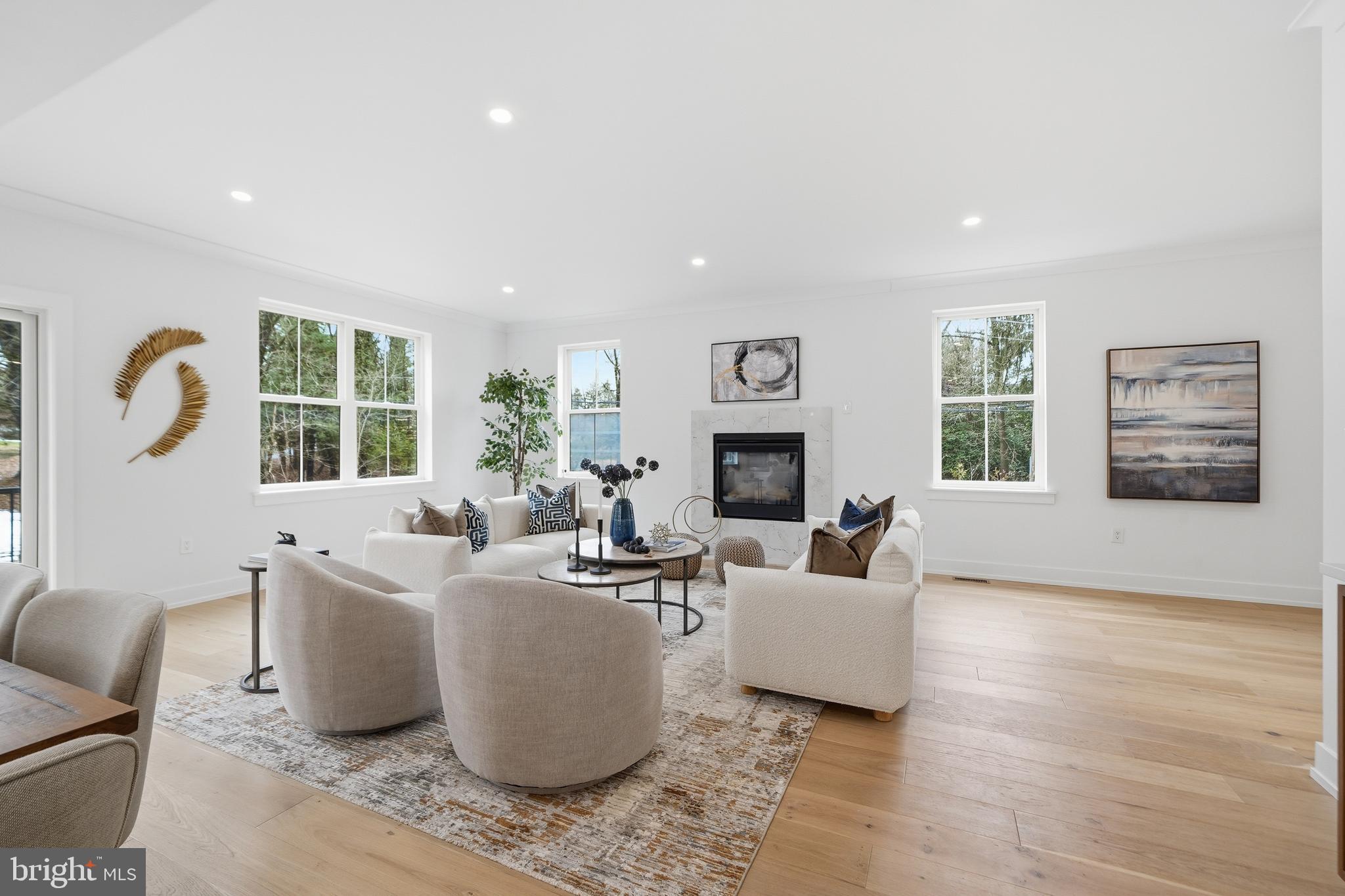 CHURCHVILLE MANOR - Residential