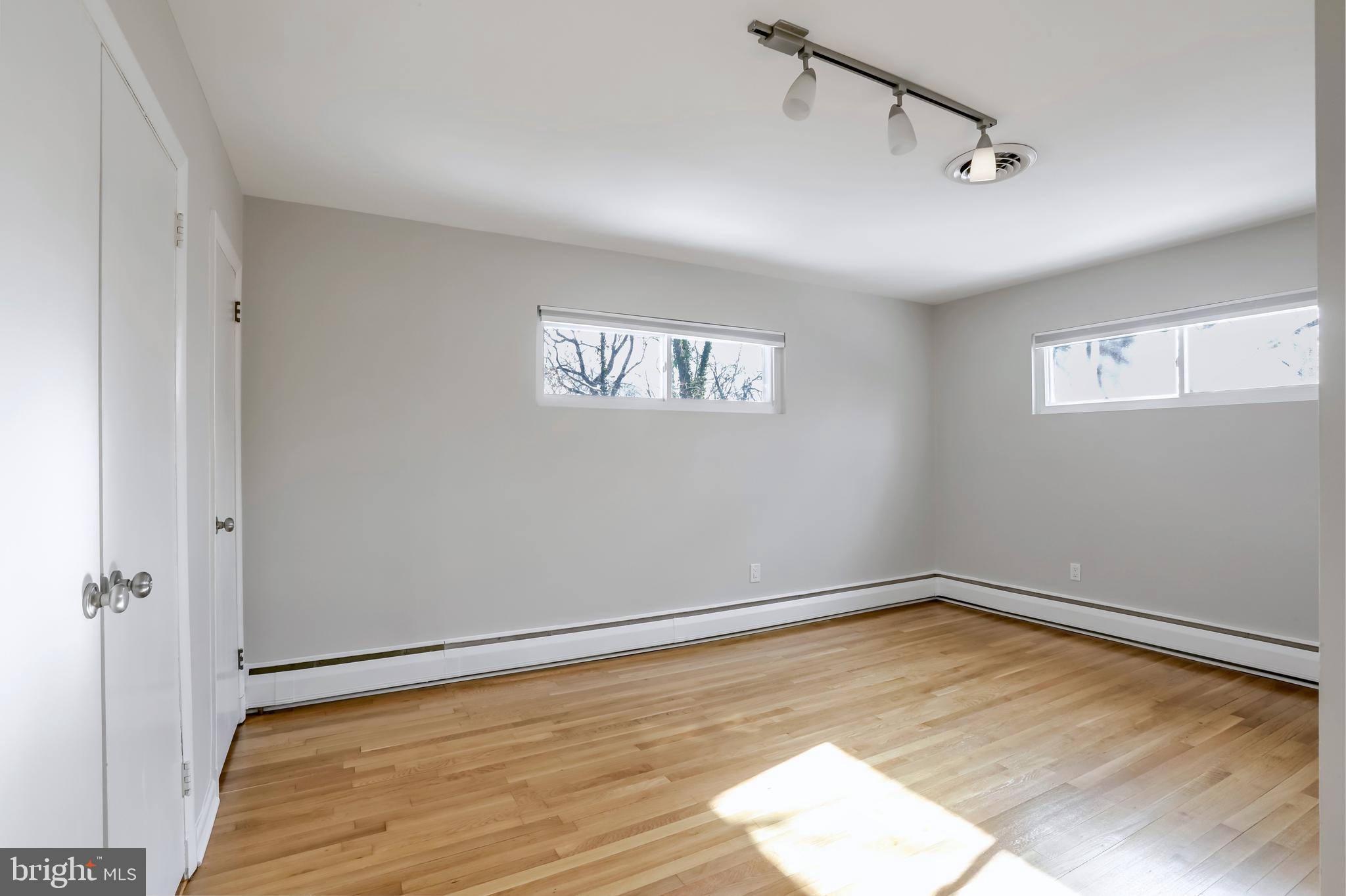 HICKORY HALL ESTATES - Residential