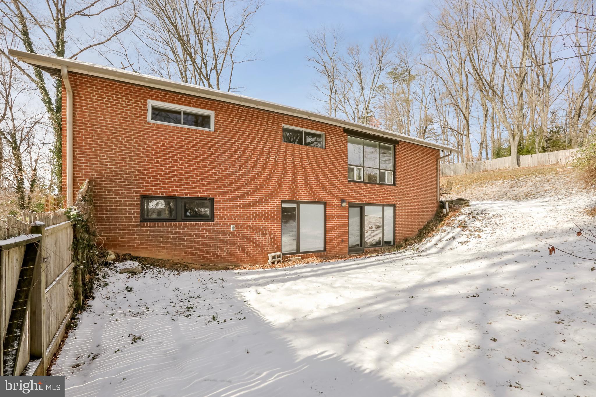 HICKORY HALL ESTATES - Residential