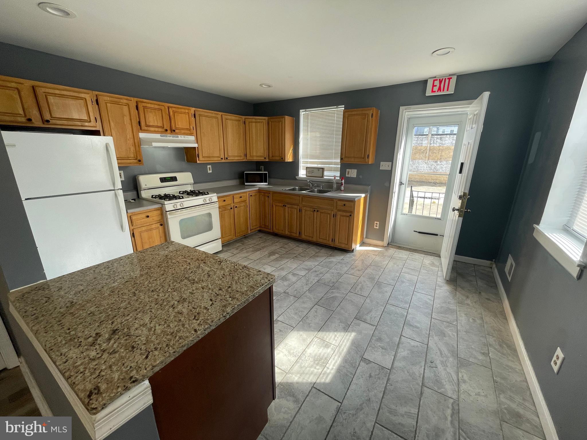 PENROSE - Residential Lease