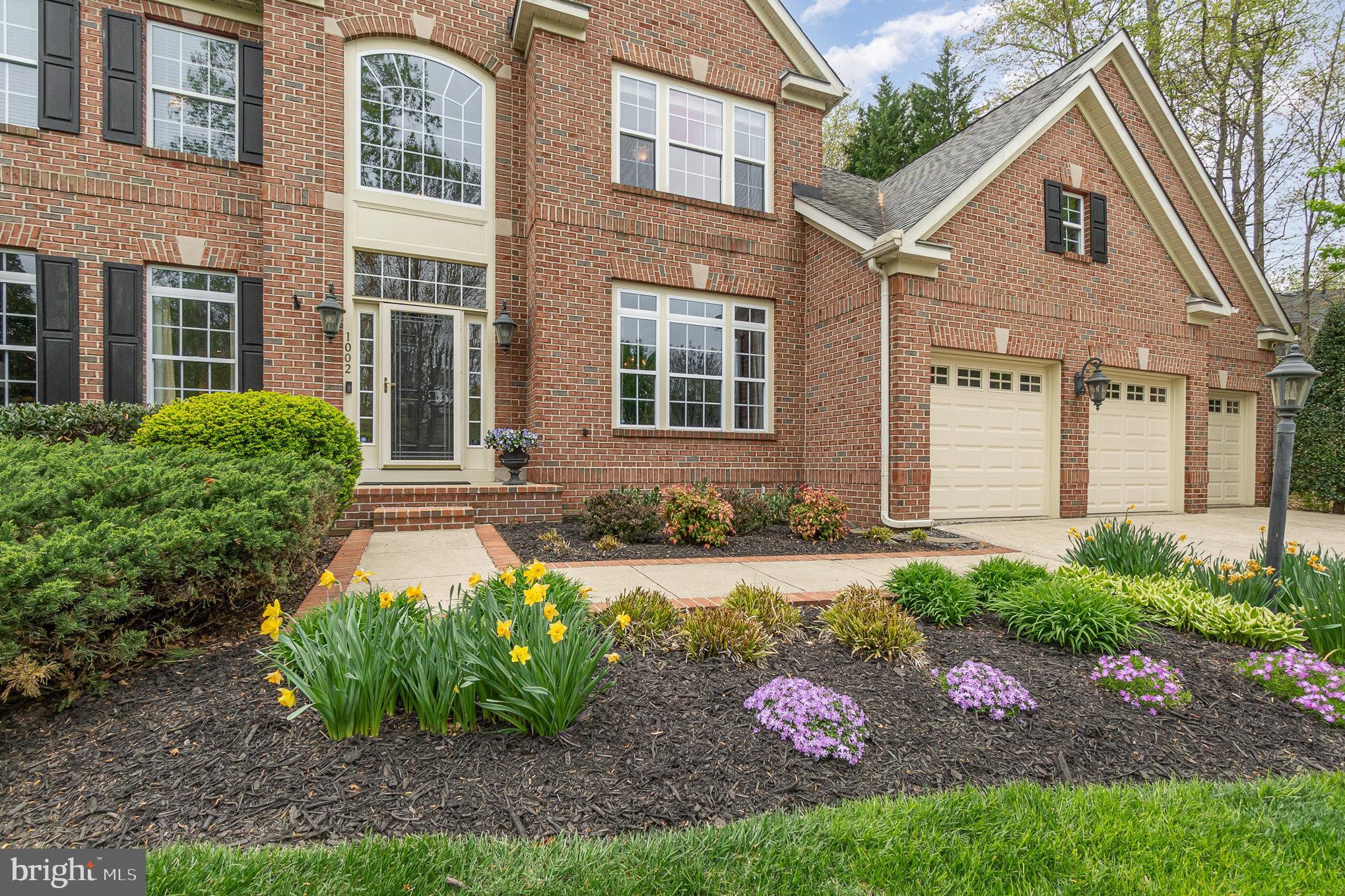 VINEYARD OAK - Residential