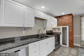 CARLISLE BOROUGH - Residential Lease