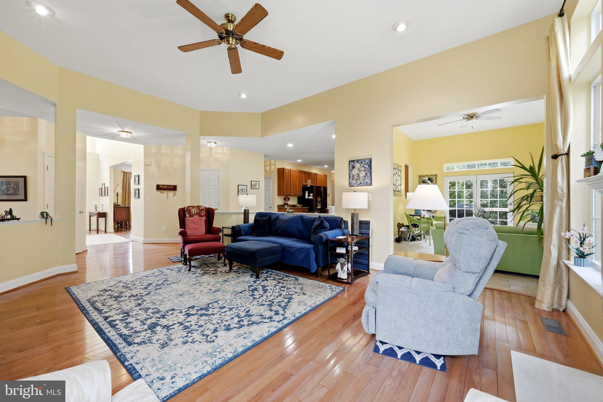 FIELDSTONE - Residential