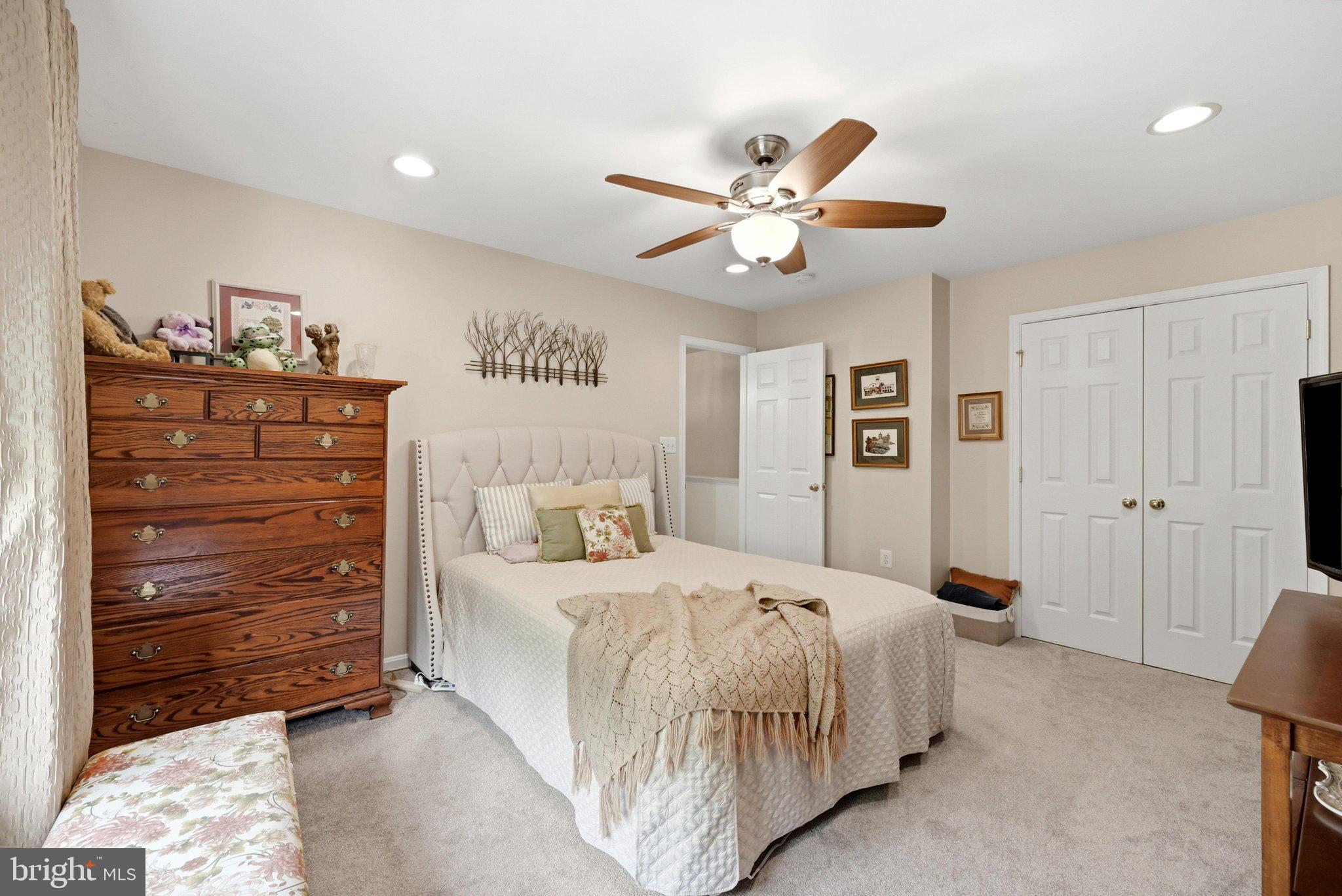 FIELDSTONE - Residential
