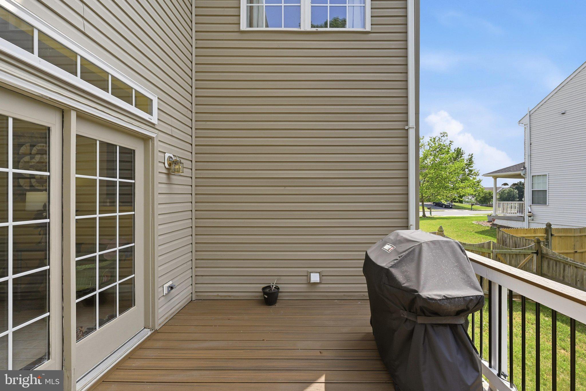 FIELDSTONE - Residential