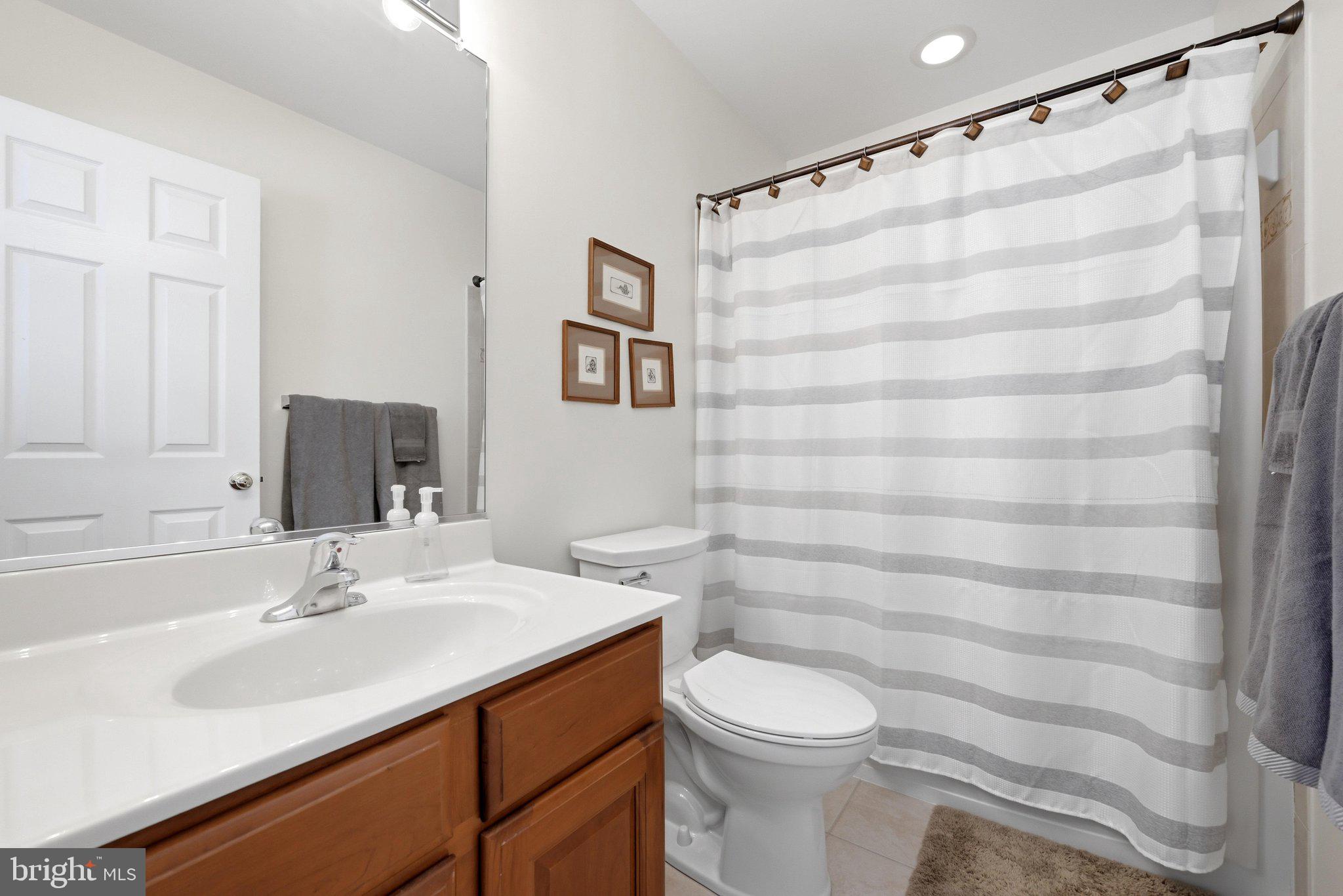 FIELDSTONE - Residential