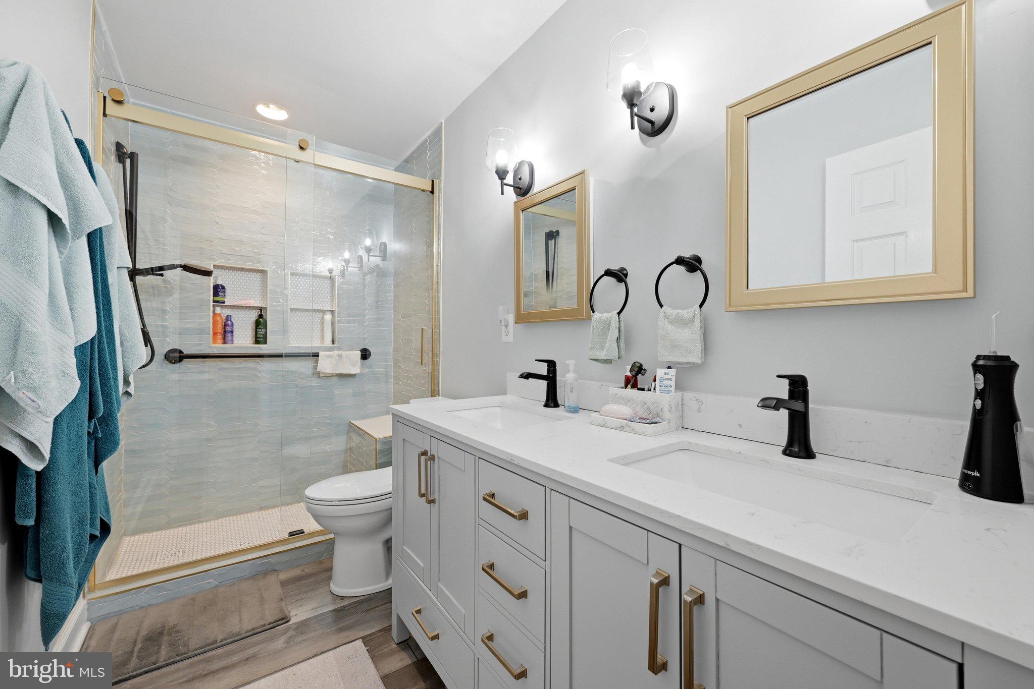 FIELDSTONE - Residential