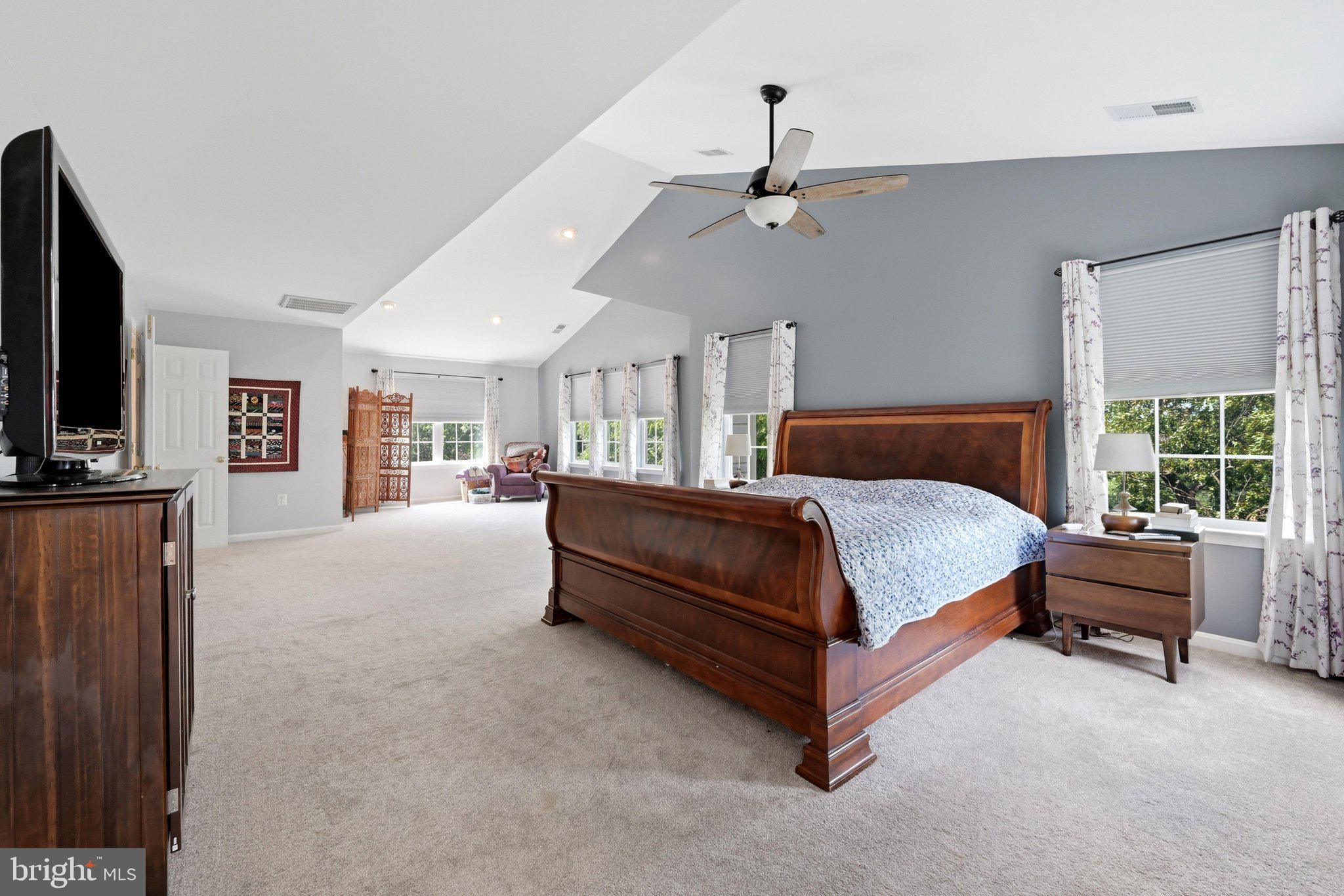FIELDSTONE - Residential