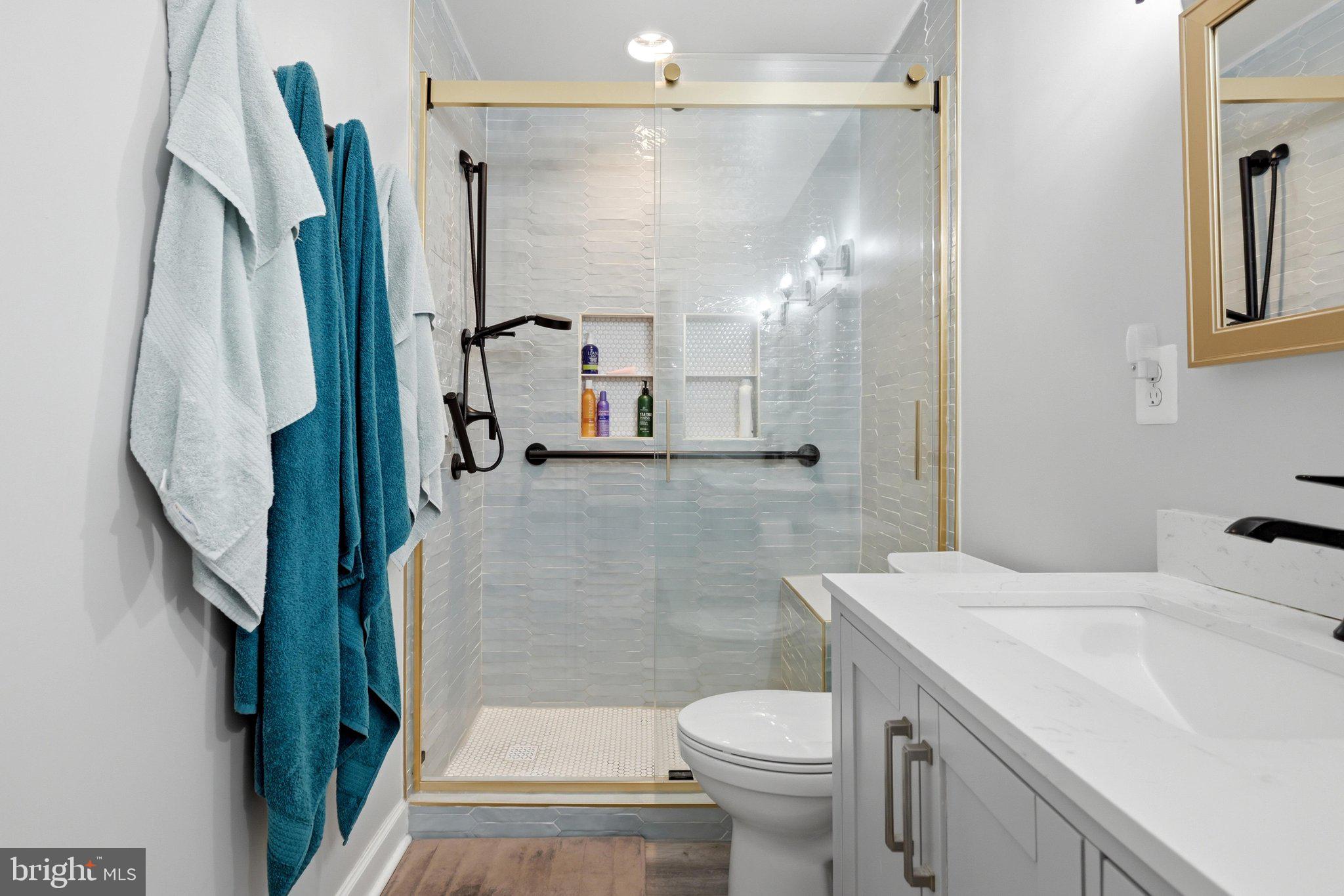 FIELDSTONE - Residential