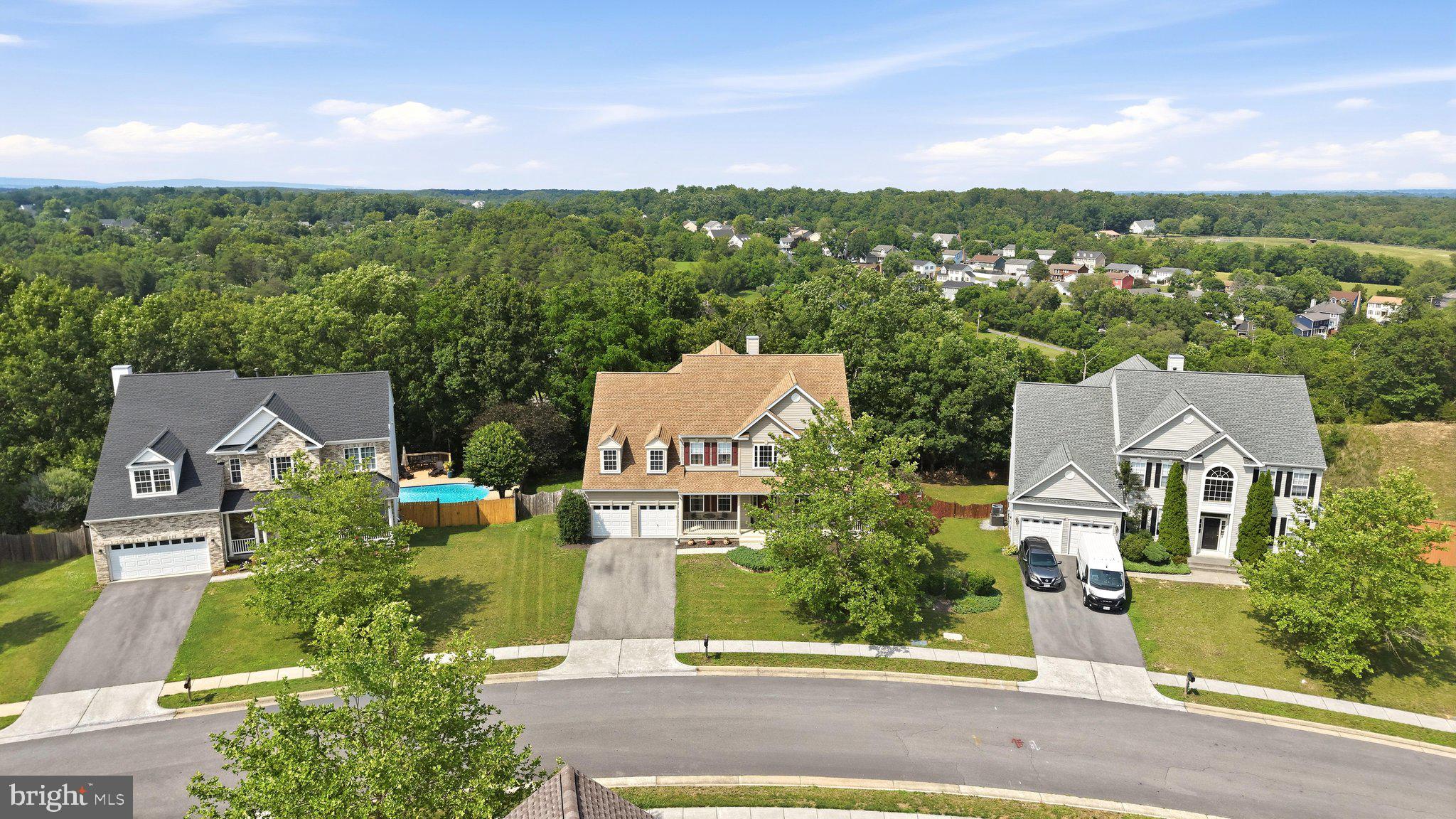 FIELDSTONE - Residential