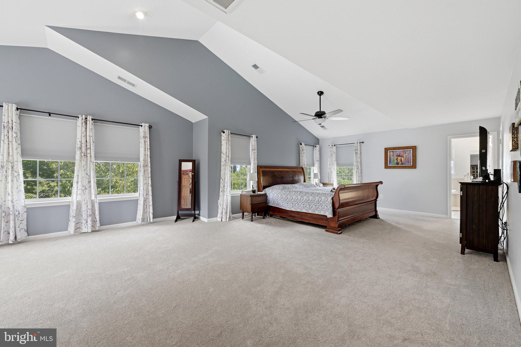 FIELDSTONE - Residential