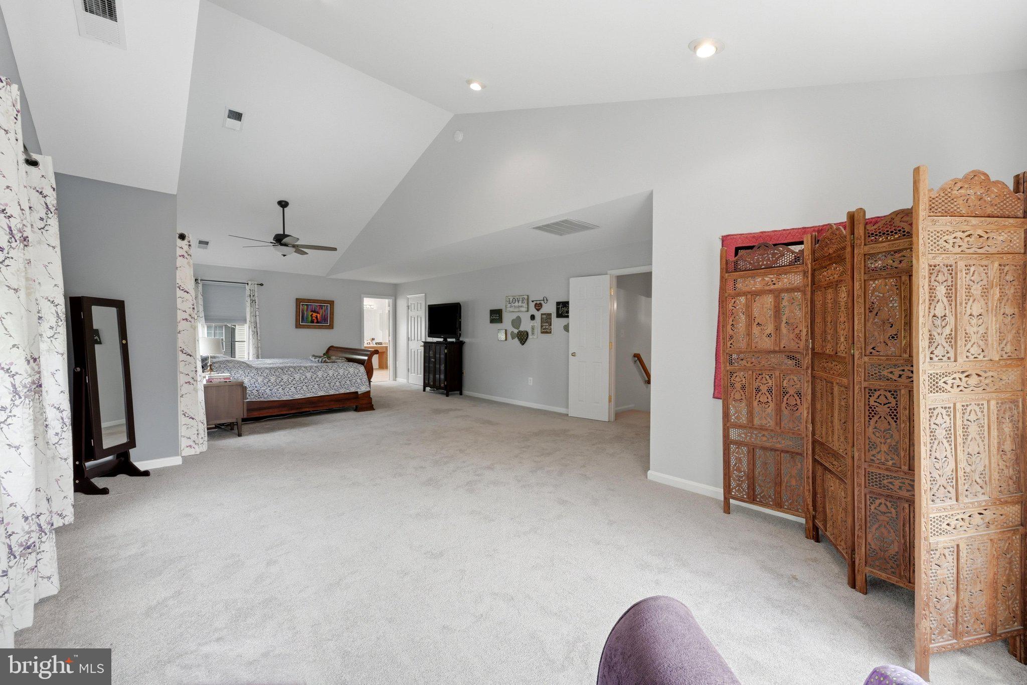 FIELDSTONE - Residential