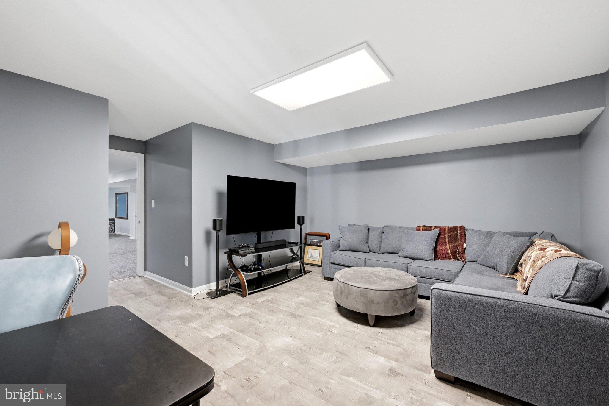 FIELDSTONE - Residential