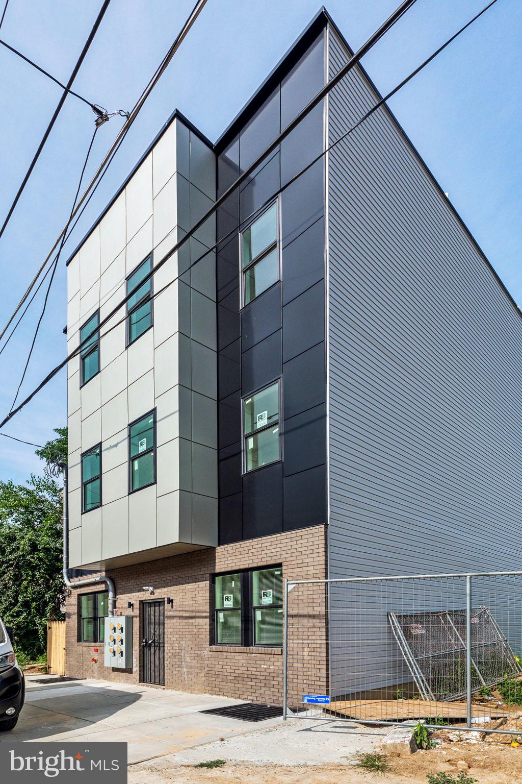 WEST KENSINGTON - Residential Income