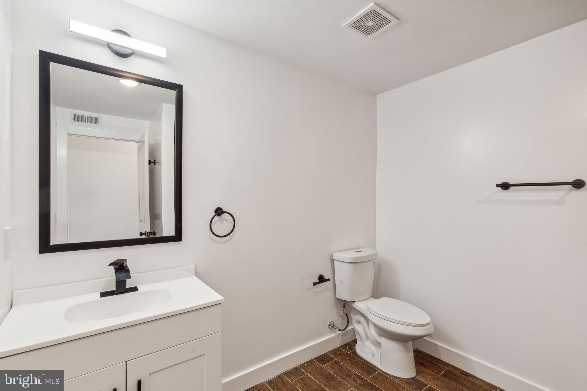 WEST KENSINGTON - Residential Income