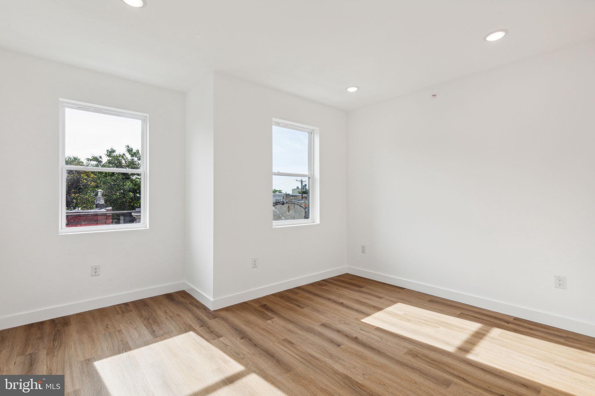 WEST KENSINGTON - Residential Income