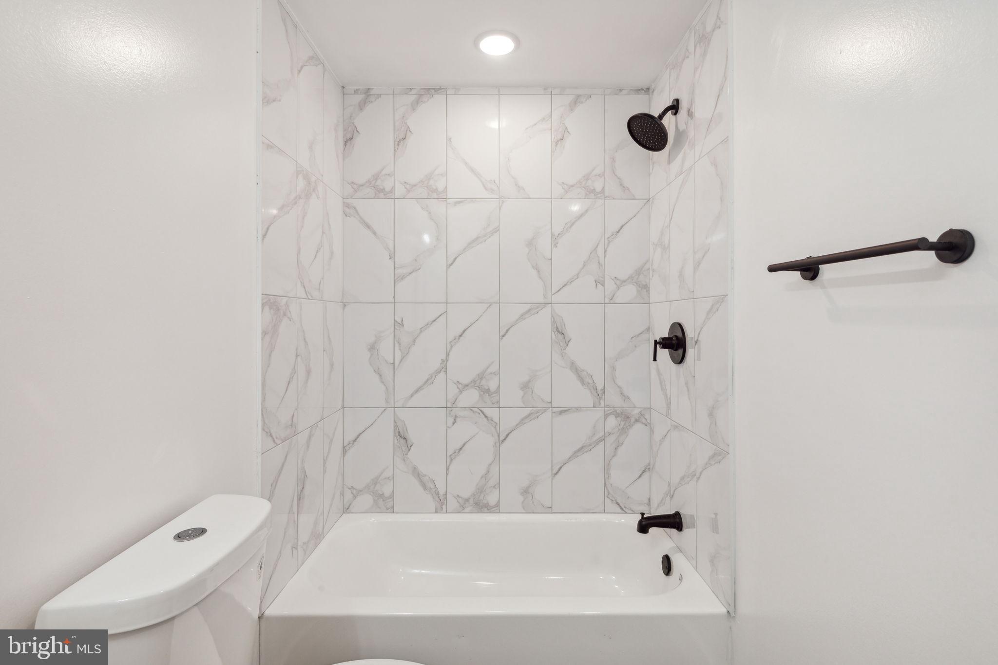 WEST KENSINGTON - Residential Income