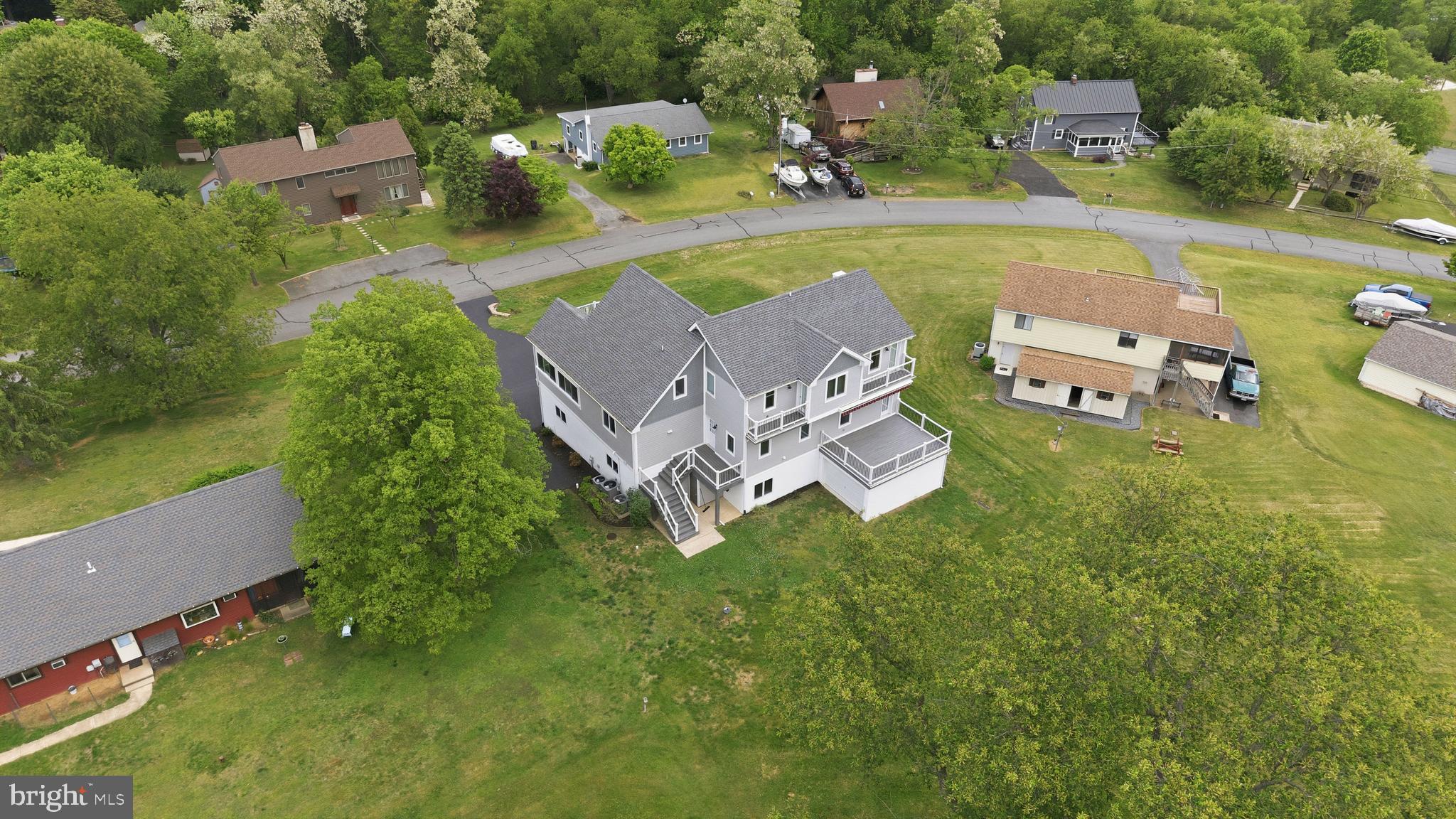 CHESAPEAKE ISLE - Residential