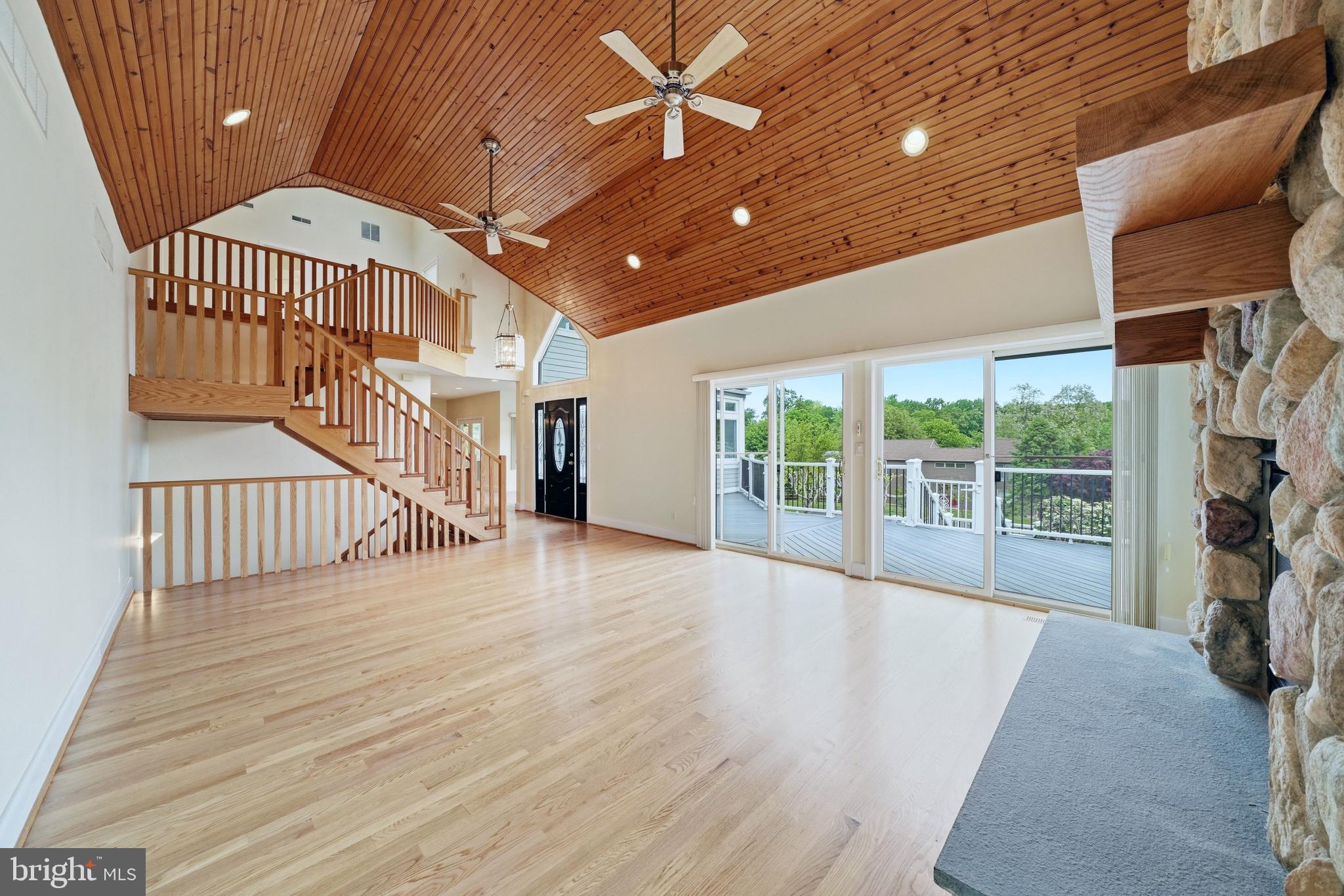 CHESAPEAKE ISLE - Residential