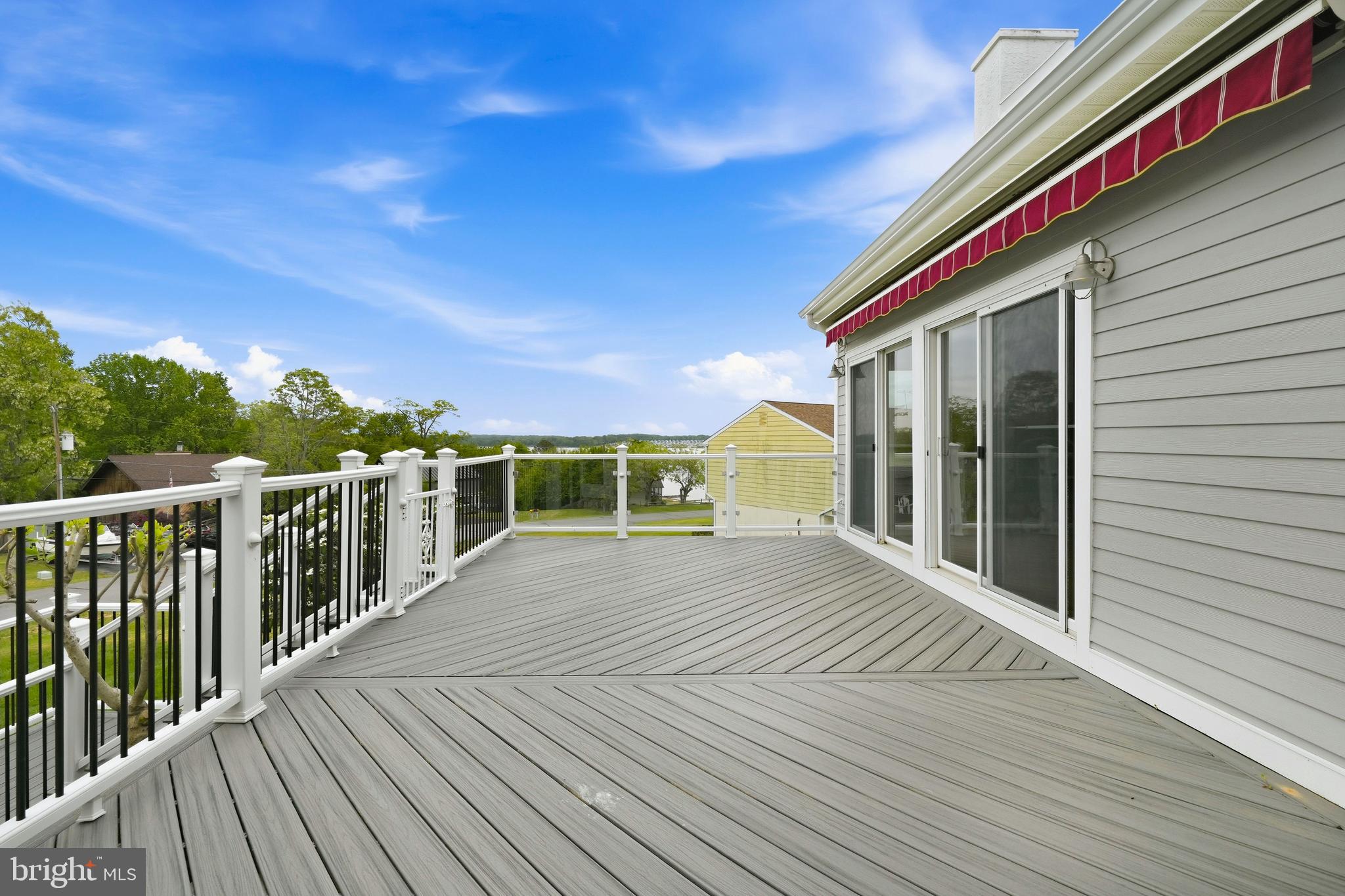 CHESAPEAKE ISLE - Residential