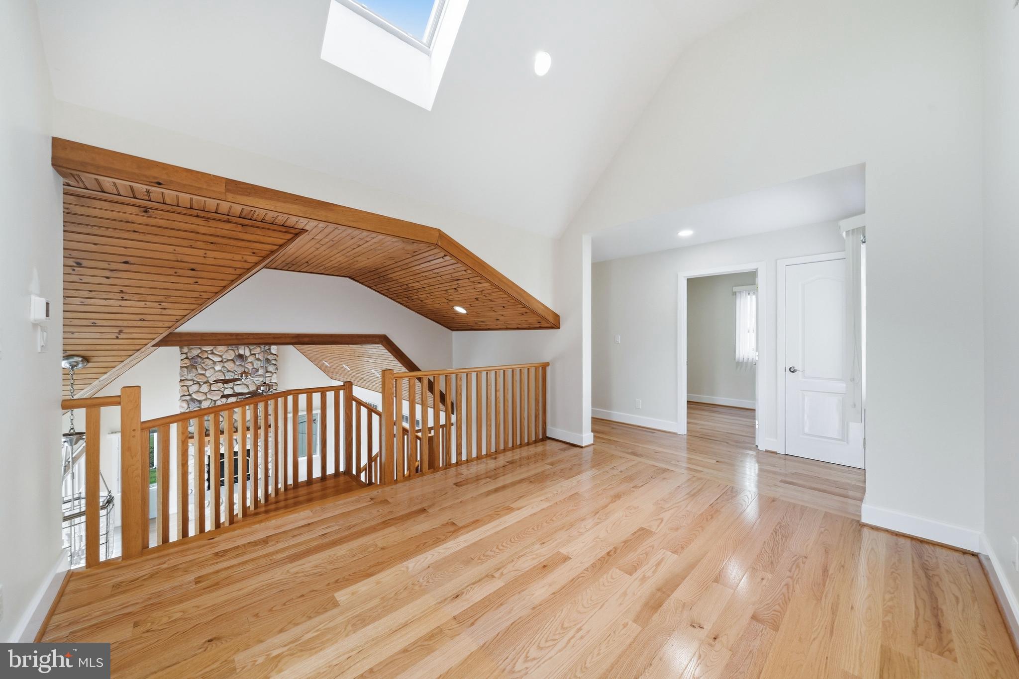 CHESAPEAKE ISLE - Residential
